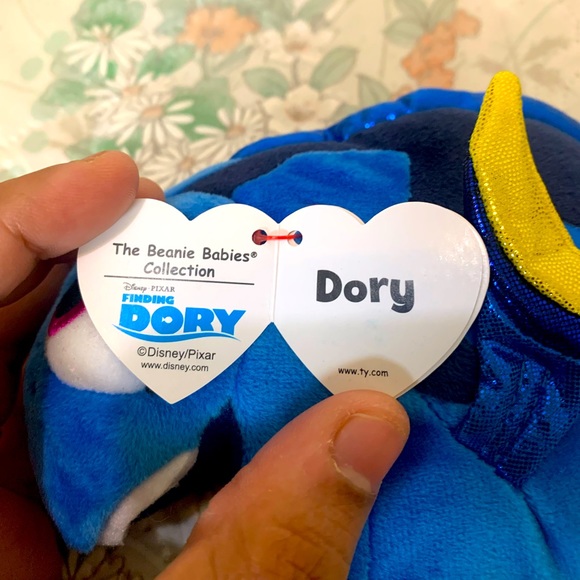 Ty Disney Sparkle Dory Finding Dory 2016 9-1/2" NEW - Picture 3 of 3